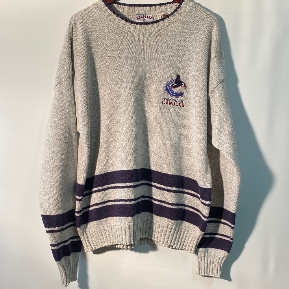 Y2K NHL Crewneck Sweater with Logo